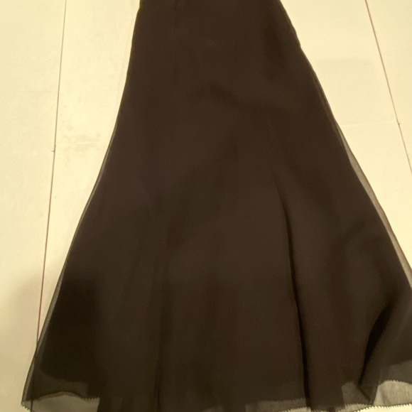 ELIE TAHARI BLACK 100% SILK CHIFFON SKIRT - Picture 5 of 5